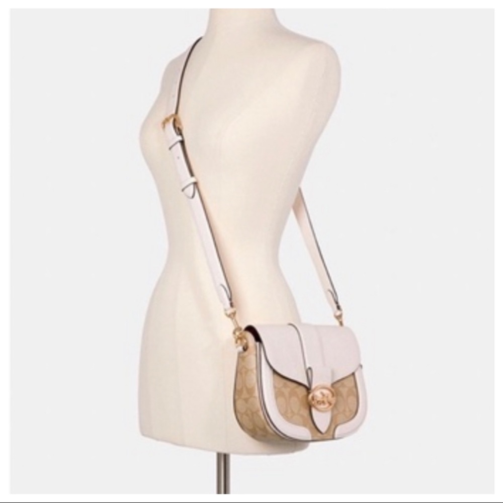 Signature coated canvas, smooth leather and refined pebble leather bag - Picture 4 of 4